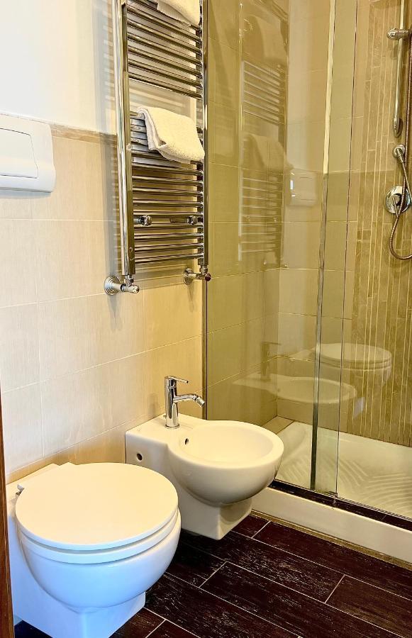 Allakala rooms&apartament Palermo Esterno foto